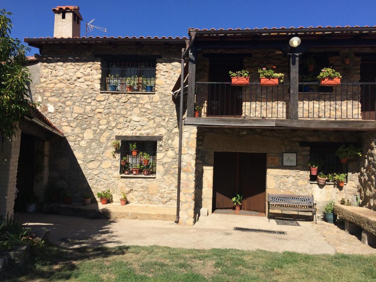 La Antigua Tahona Διαμέρισμα Navaconcejo Εξωτερικό φωτογραφία