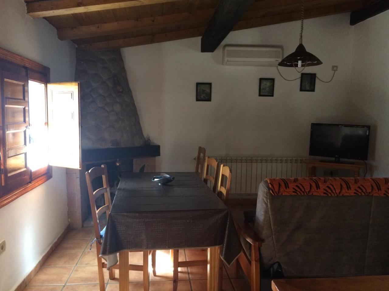 La Antigua Tahona Διαμέρισμα Navaconcejo Εξωτερικό φωτογραφία